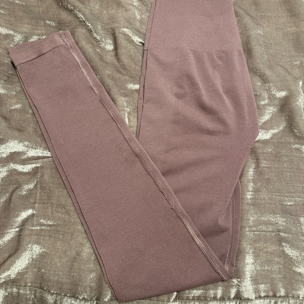 Alphalete amplify seamless leggings purple dove